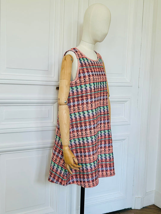 Robe en tweed multicolore sans manches fabriquée en France