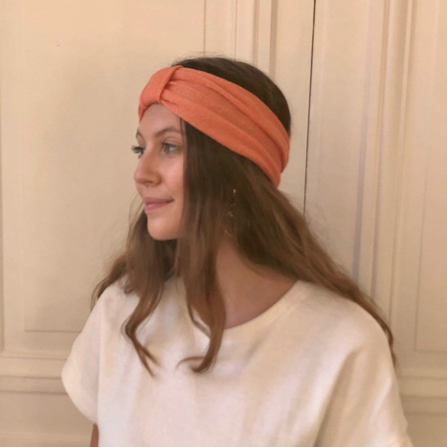 Headband corail tricoté en en France 58% cachemire 42% lin