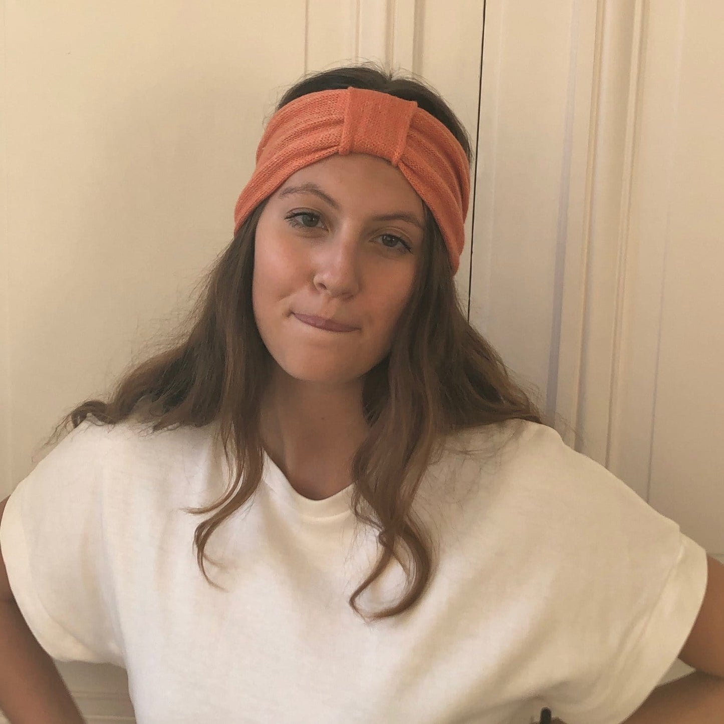 Headband corail tricoté en en France 58% cachemire 42% lin