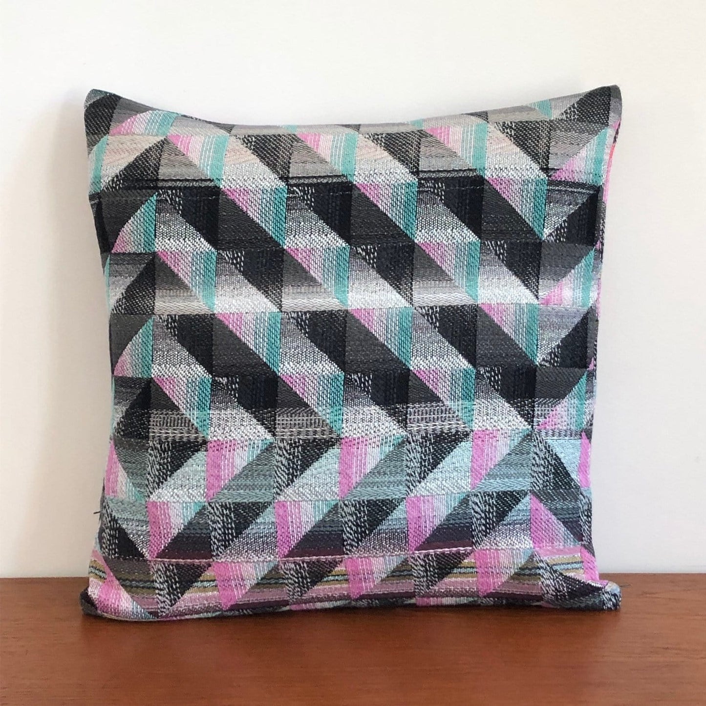 Coussin Evesome 50x50cm en tweed - Cushion Evesome 50x50cm in tweed