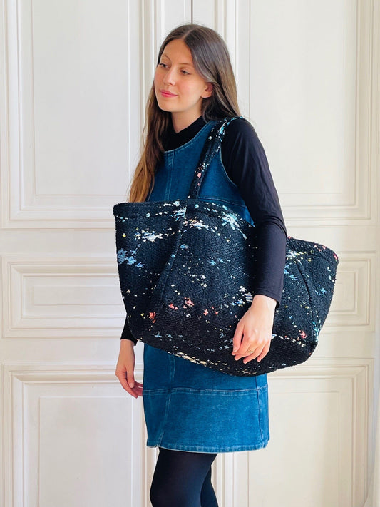 Sac Sébastien en tweed bleu, blanc, noir, jaune et corail tissé et fabriqué en France