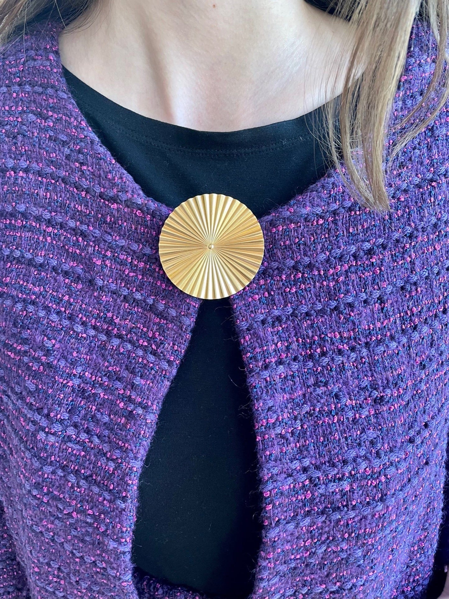 Broche Ronde dorée