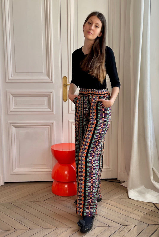 Pantalon en tweed noir, violet, orange et or fabriqué en France