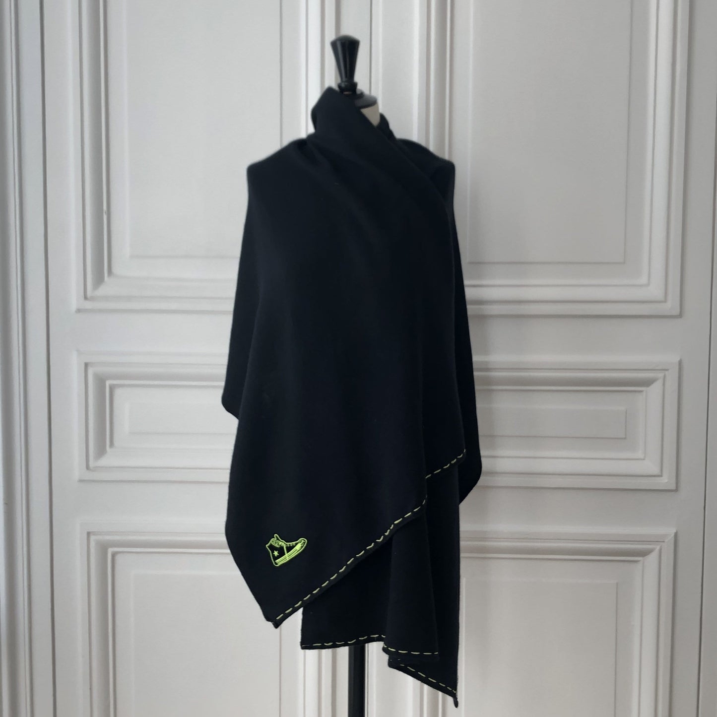 Etole Evesome 200x60 cm maille serrée 100% cachemire - Stole Evesome 200x60 cm tight mesh 100% cashmere