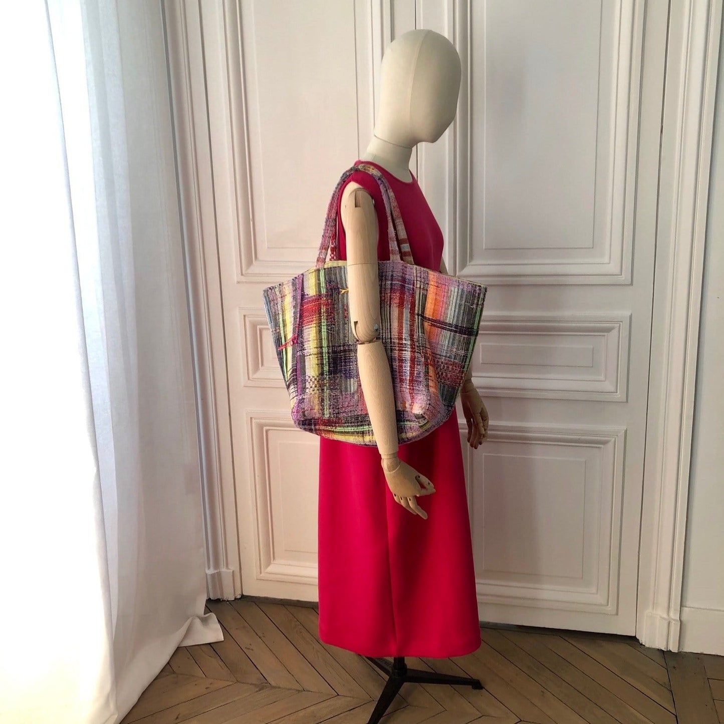 Sac Sébastien en tweed rose tendre, rose vif, rouge, noir, lilas et orange tissé et fabriqué en France