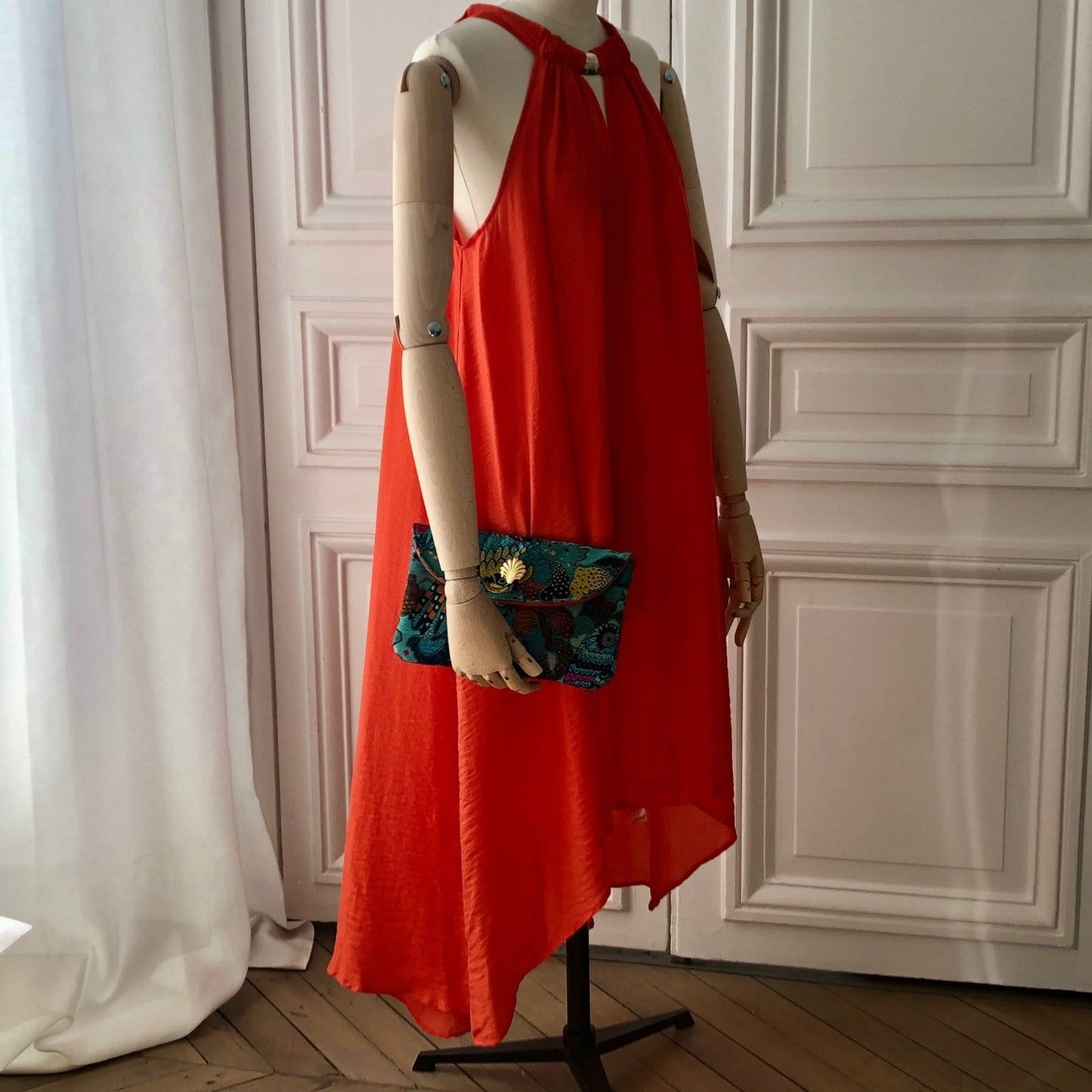 Pochette Louise en tweed turquoise rose, jaune et marine perroquets tissé et fabriquée en France
