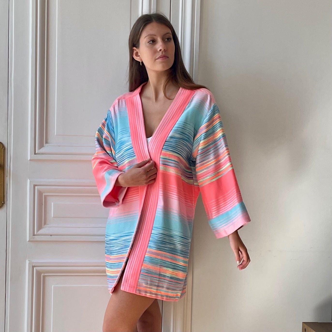 Kimono en tweed rose, bleu ciel et jaune tissé et fabriqué en France