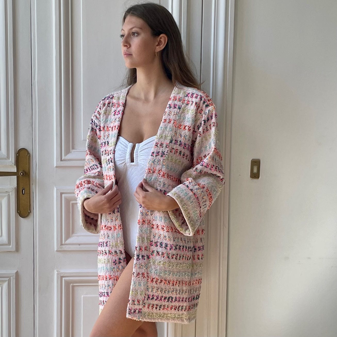 Kimono en tweed rose tendre, violet, orange, bleu ciel et vert anis tissé et fabriqué en France