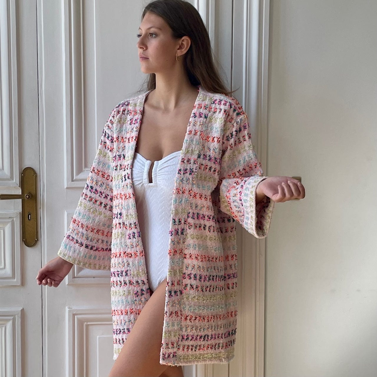 Kimono en tweed rose tendre, violet, orange, bleu ciel et vert anis tissé et fabriqué en France