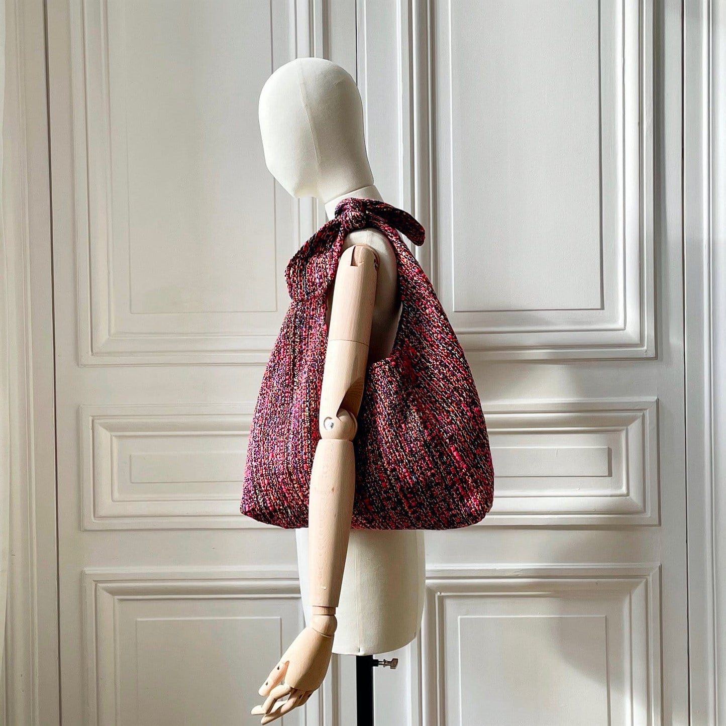 Sac Angèle en tweed rose, lilas, noir et jaune tissé et fabriqué en France