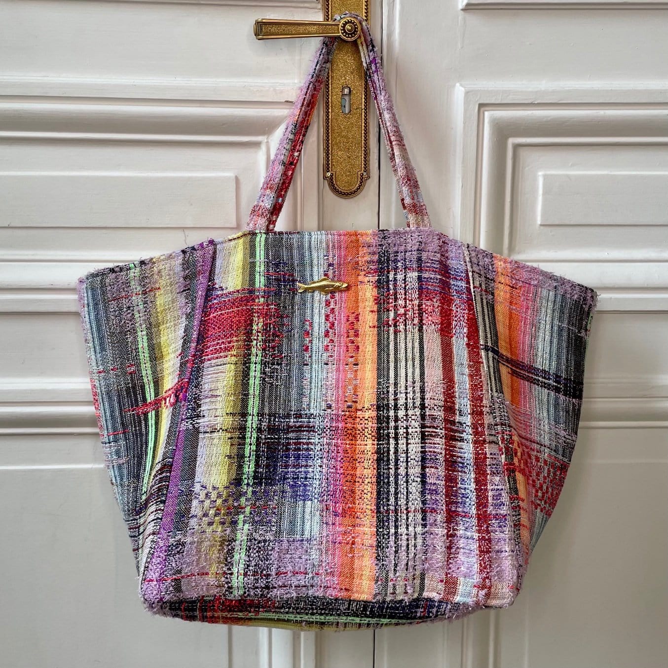 Sac Sébastien en tweed rose tendre, rose vif, rouge, noir, lilas et orange tissé et fabriqué en France