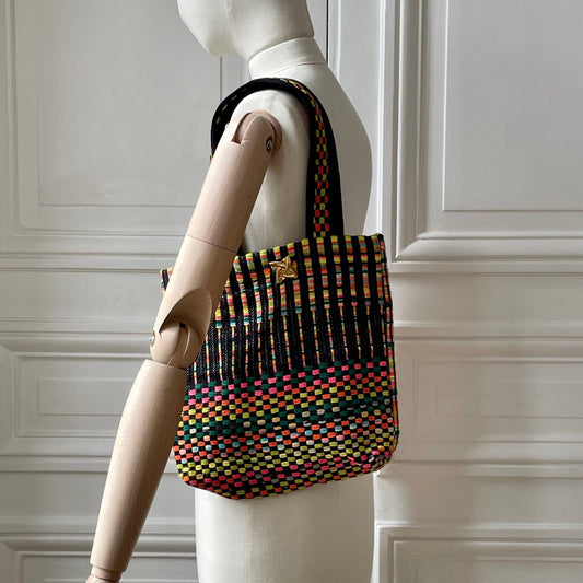 Sac Bienvenue en tweed noir, jaune, turquoise, vert émeraude, corail et orange tissé et fabriqué en France