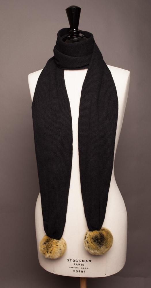 Écharpe Evesome avec pompons en fourrure maille mousseuse 100% cachemire - Evesome scarf with fur pompoms frosted mesh 100% cashmere