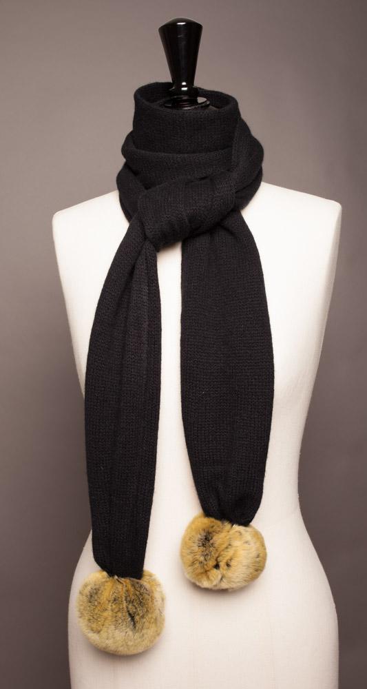 Écharpe Evesome avec pompons en fourrure maille mousseuse 100% cachemire - Evesome scarf with fur pompoms frosted mesh 100% cashmere