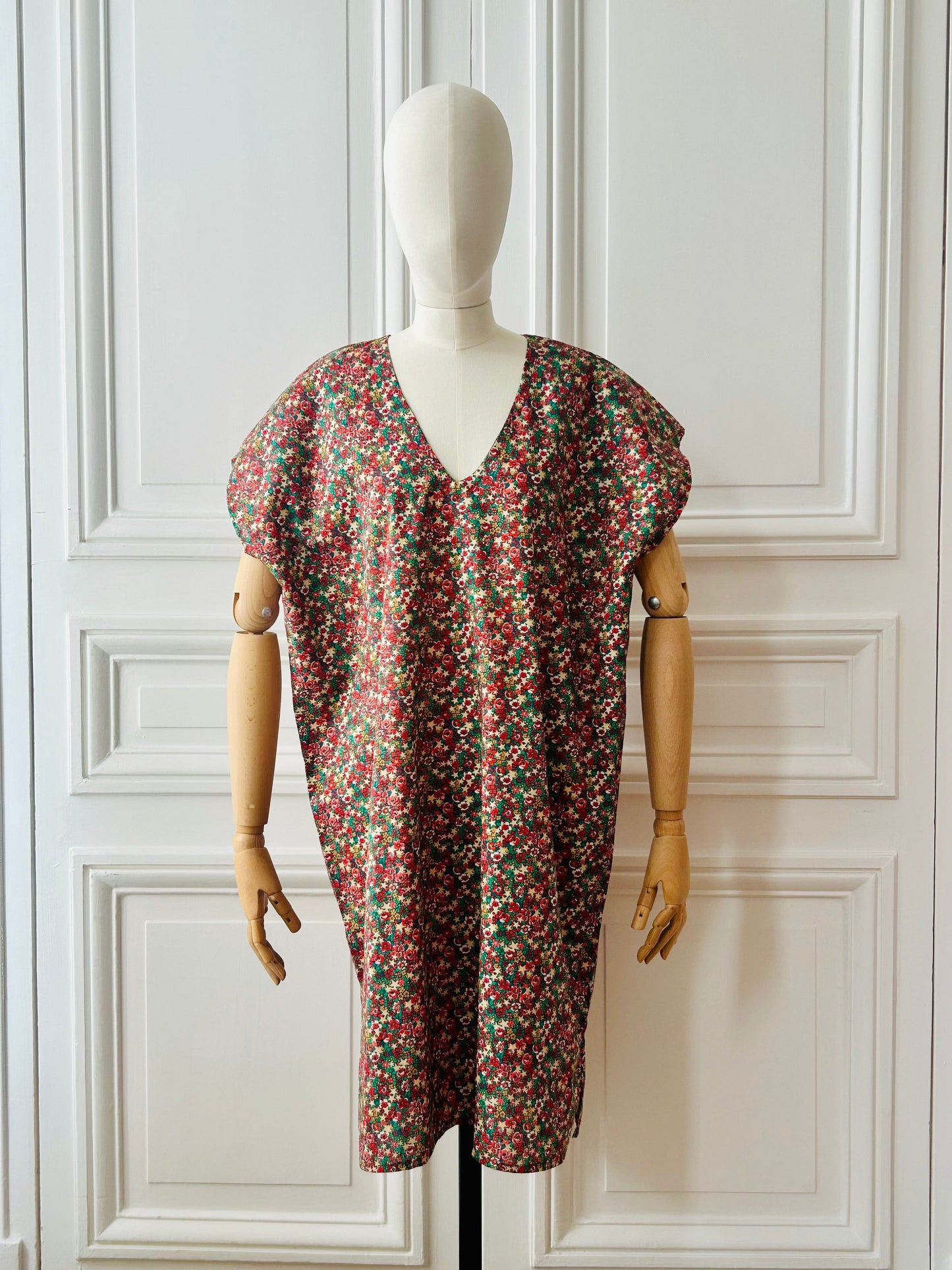 Robe en V courte fabriquée en France