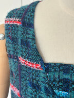 Robe en V en tweed multicolore et fabriquée en France