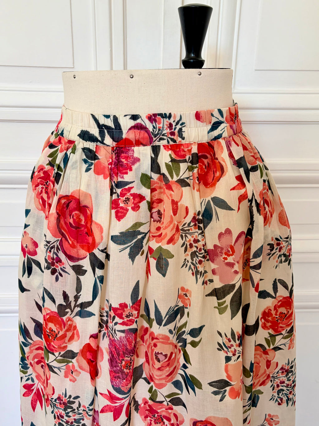 Jupe en coton fleurie rose