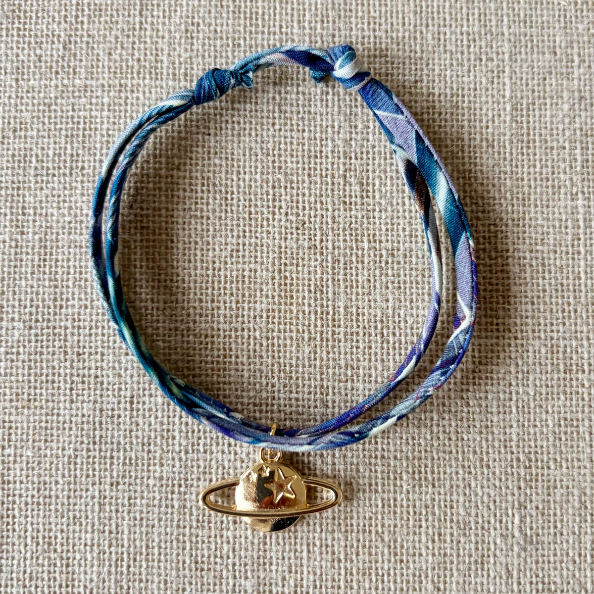 Bracelet Evesome x Le Petit Lien de Paris en Liberty de coton et acier inoxydable doré