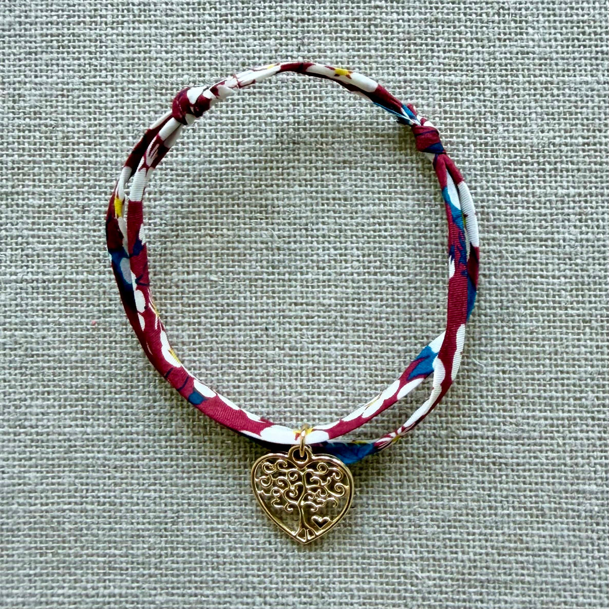 Bracelet Evesome x Le Petit Lien de Paris en Liberty de coton et acier inoxydable doré