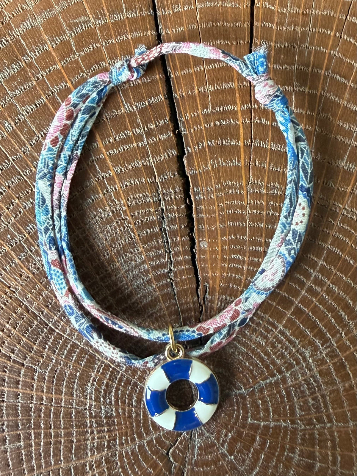 Bracelet Evesome x Le Petit Lien de Paris en Liberty de coton et acier inoxydable doré