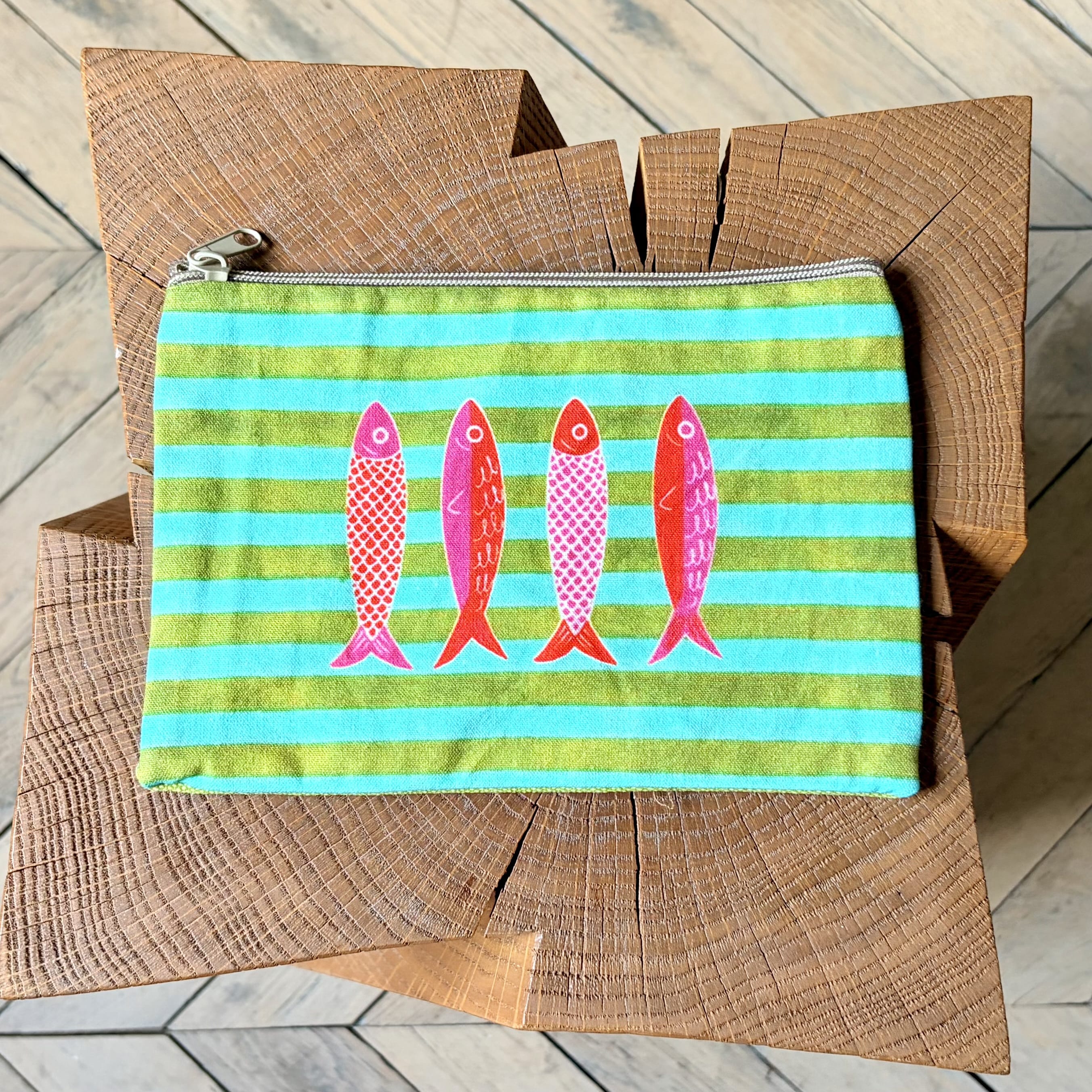 Grande pochette plate sardines roses 22x15 cm