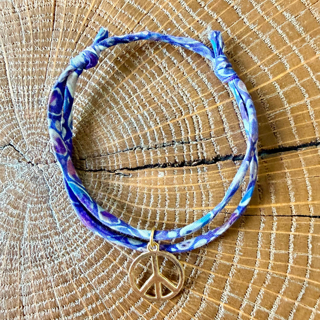 Bracelet Evesome x Le Petit Lien de Paris en Liberty de coton et acier inoxydable doré