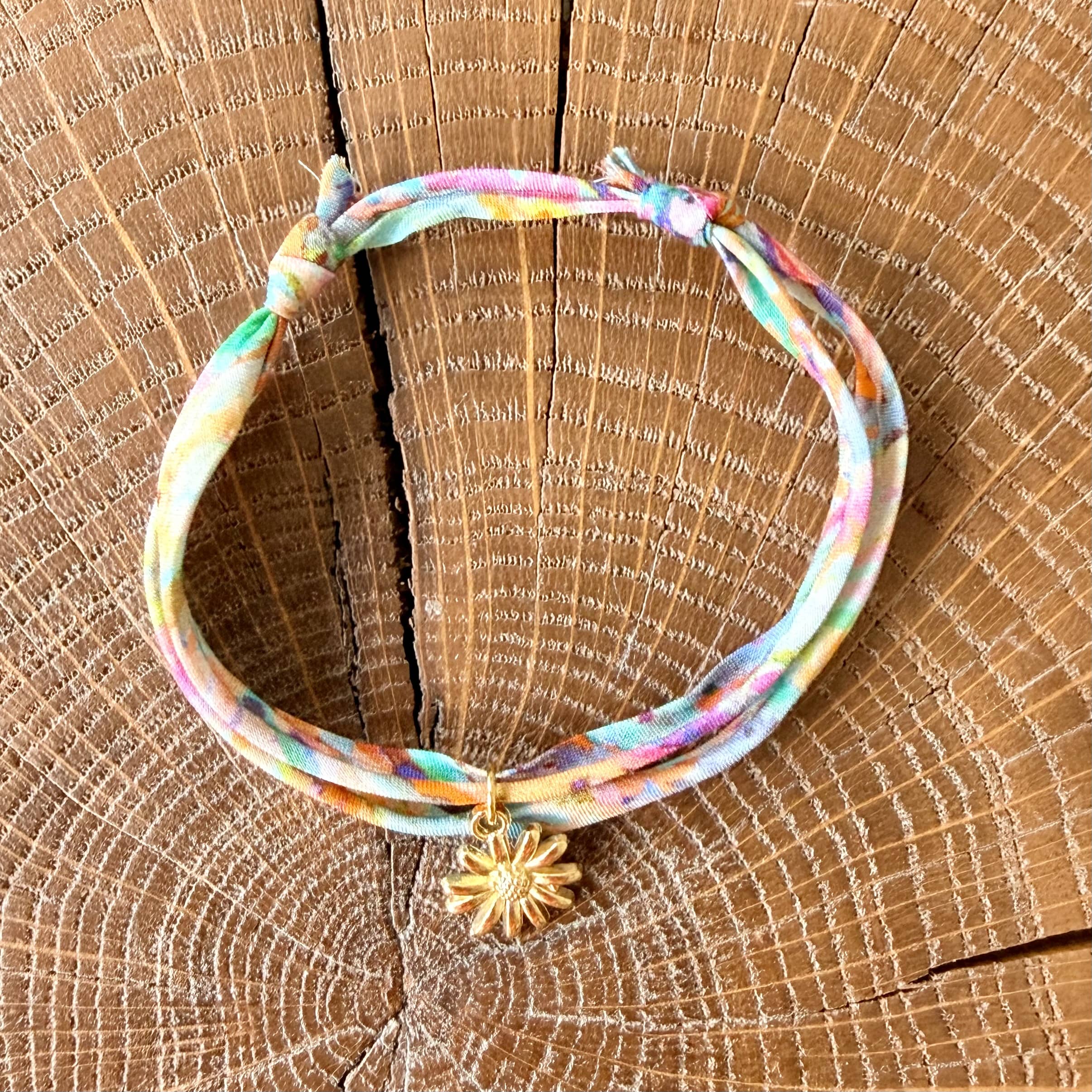 Bracelet Evesome x Le Petit Lien de Paris en Liberty de coton et acier inoxydable doré