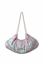 Sac Bénédicte en tweed bleu, rose fluo, blanc et vert d'eau tissé et fabriqué en France