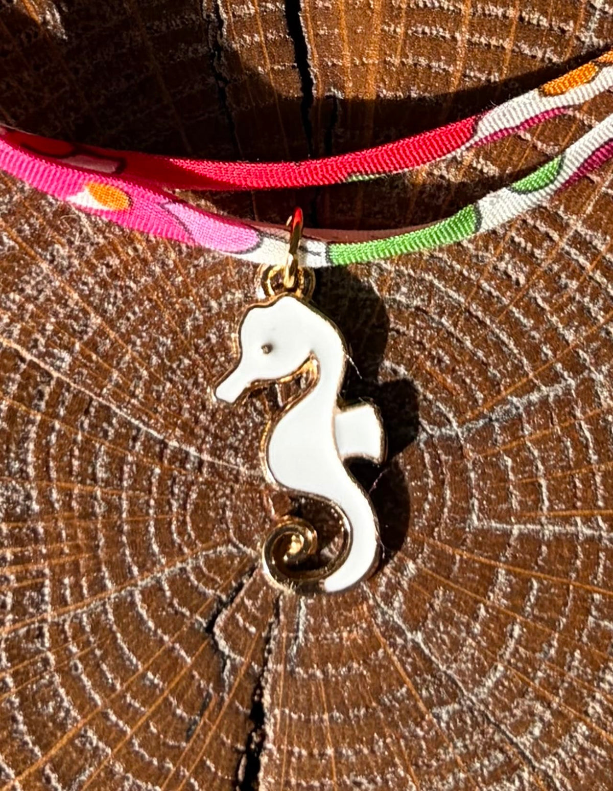Bracelet Evesome x Le Petit Lien de Paris en Liberty de coton et acier inoxydable doré