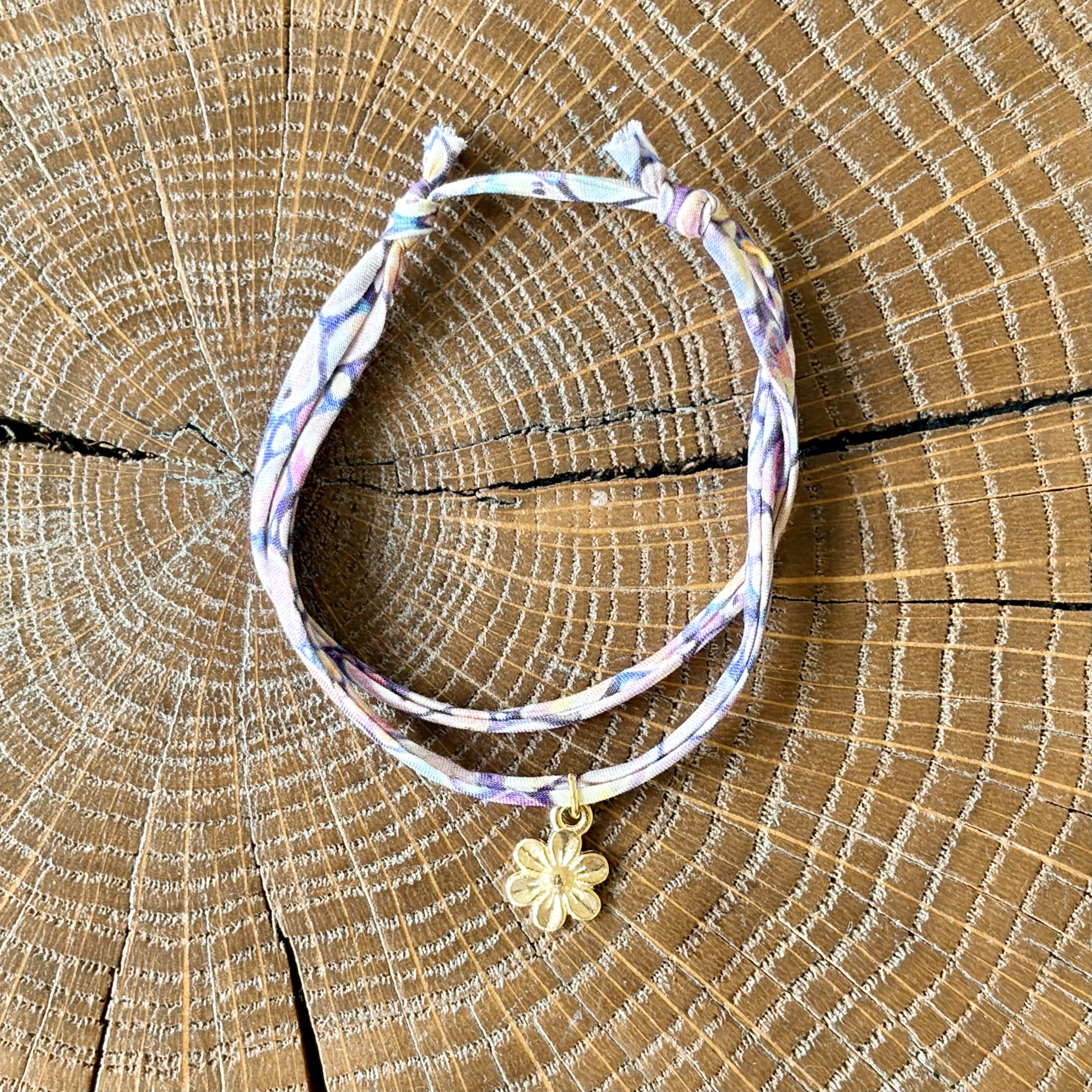 Bracelet Evesome x Le Petit Lien de Paris en Liberty de coton et acier inoxydable doré