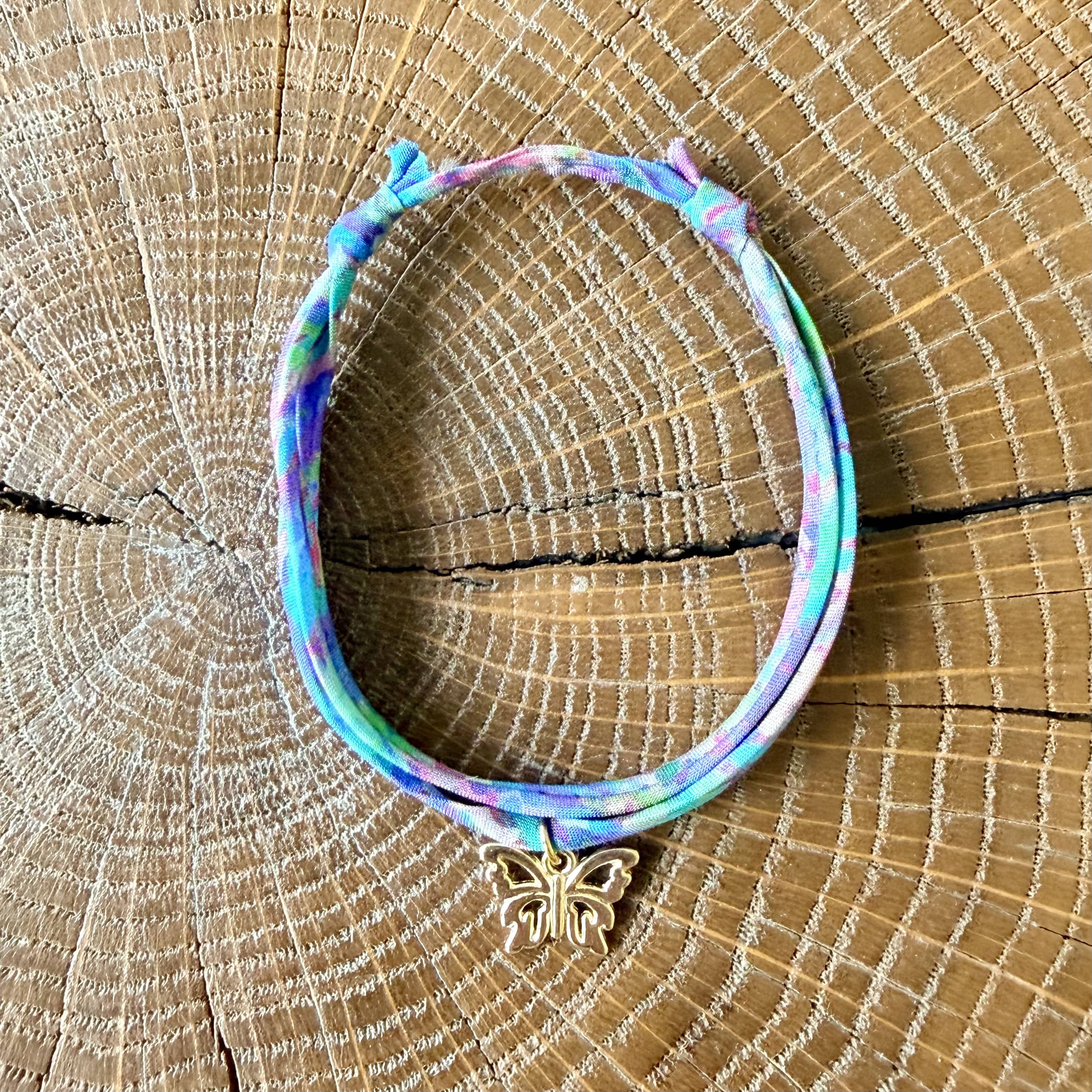 Bracelet Evesome x Le Petit Lien de Paris en Liberty de coton et acier inoxydable doré