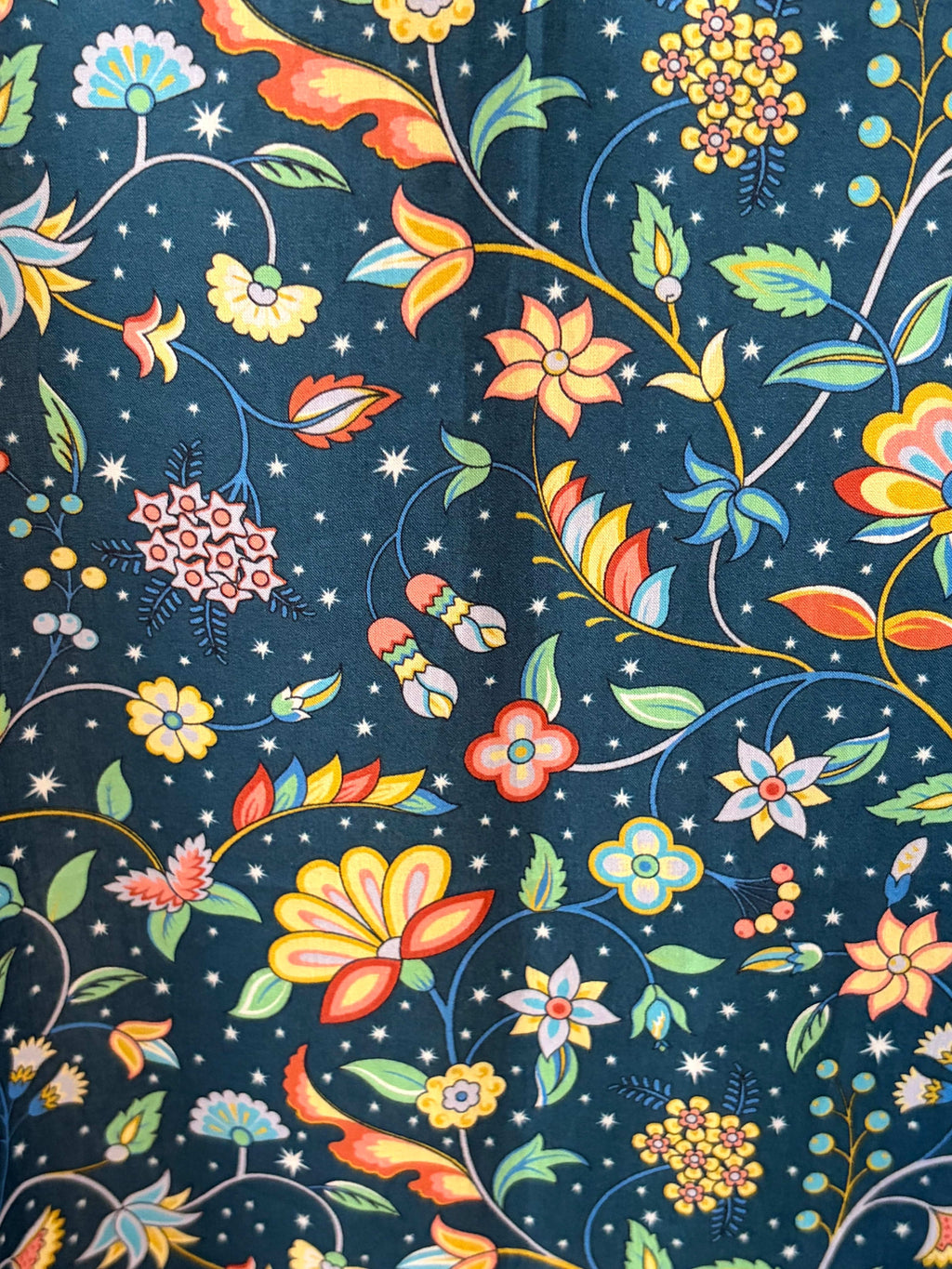 Robe longue sans manches à petits volants  fabriquée en France