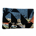Pochette Sylvestre en tweed noir, bleu, blanc, corail et jaune fabriqué en France