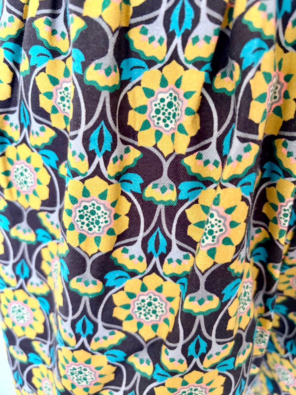 Robe en V longue en Lantana Liberty fabriquée en France