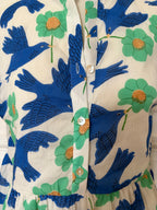 Robe à manches courtes et volants