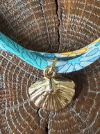 Bracelet Evesome x Le Petit Lien de Paris en Liberty de coton et acier inoxydable doré
