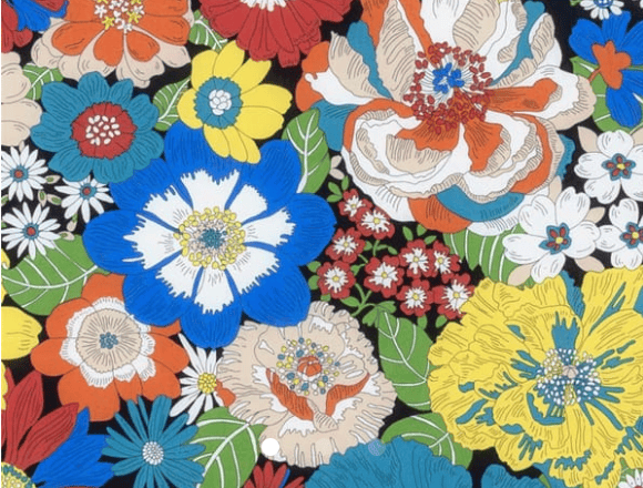 Triangle en 140 cm de longueur et 47 cm de hauteur en Liberty de coton doublé