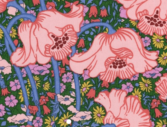 Triangle en 140 cm de longueur et 47 cm de hauteur en Liberty de coton doublé