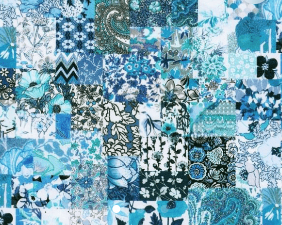 Triangle en 140 cm de longueur et 47 cm de hauteur en Liberty de coton doublé