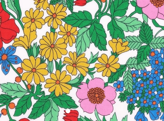 Triangle en 140 cm de longueur et 47 cm de hauteur en Liberty de coton doublé