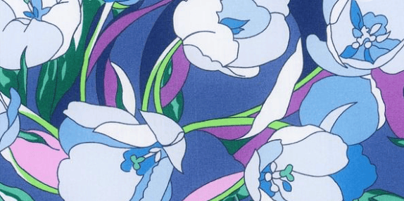 Triangle en 140 cm de longueur et 47 cm de hauteur en Liberty de coton doublé