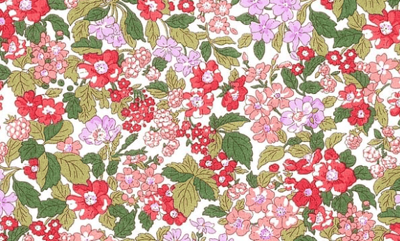 Triangle en 140 cm de longueur et 47 cm de hauteur en Liberty de coton doublé