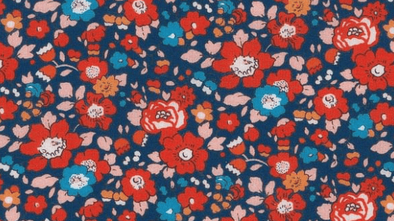 Triangle en 140 cm de longueur et 47 cm de hauteur en Liberty de coton doublé