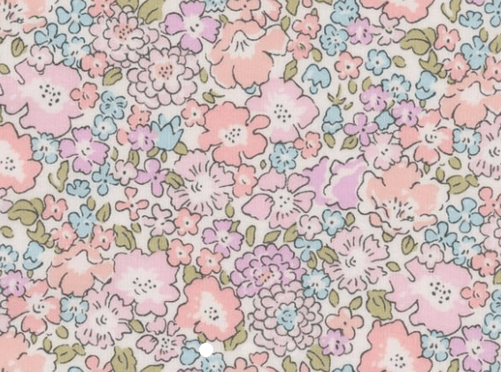 Triangle en 140 cm de longueur et 47 cm de hauteur en Liberty de coton doublé