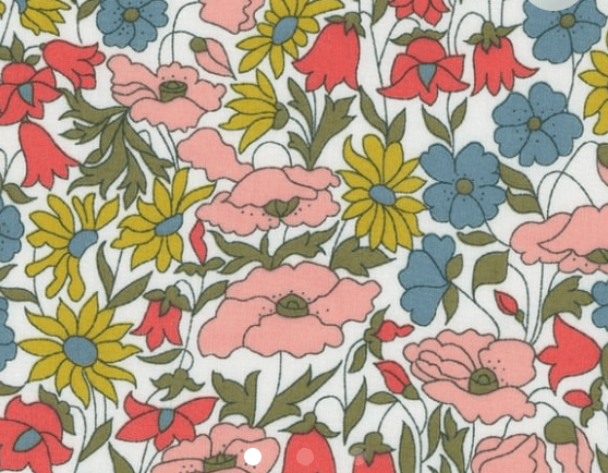 Triangle en 140 cm de longueur et 47 cm de hauteur en Liberty de coton doublé