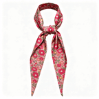 Petit triangle en 117,5 cm de longueur et 18 cm de hauteur en Liberty de coton doublé