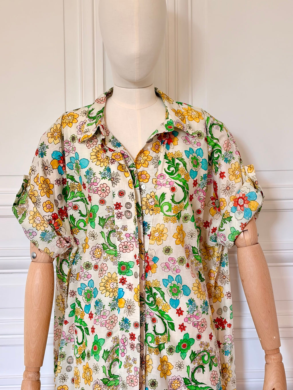 Robe chemise à manches courtes