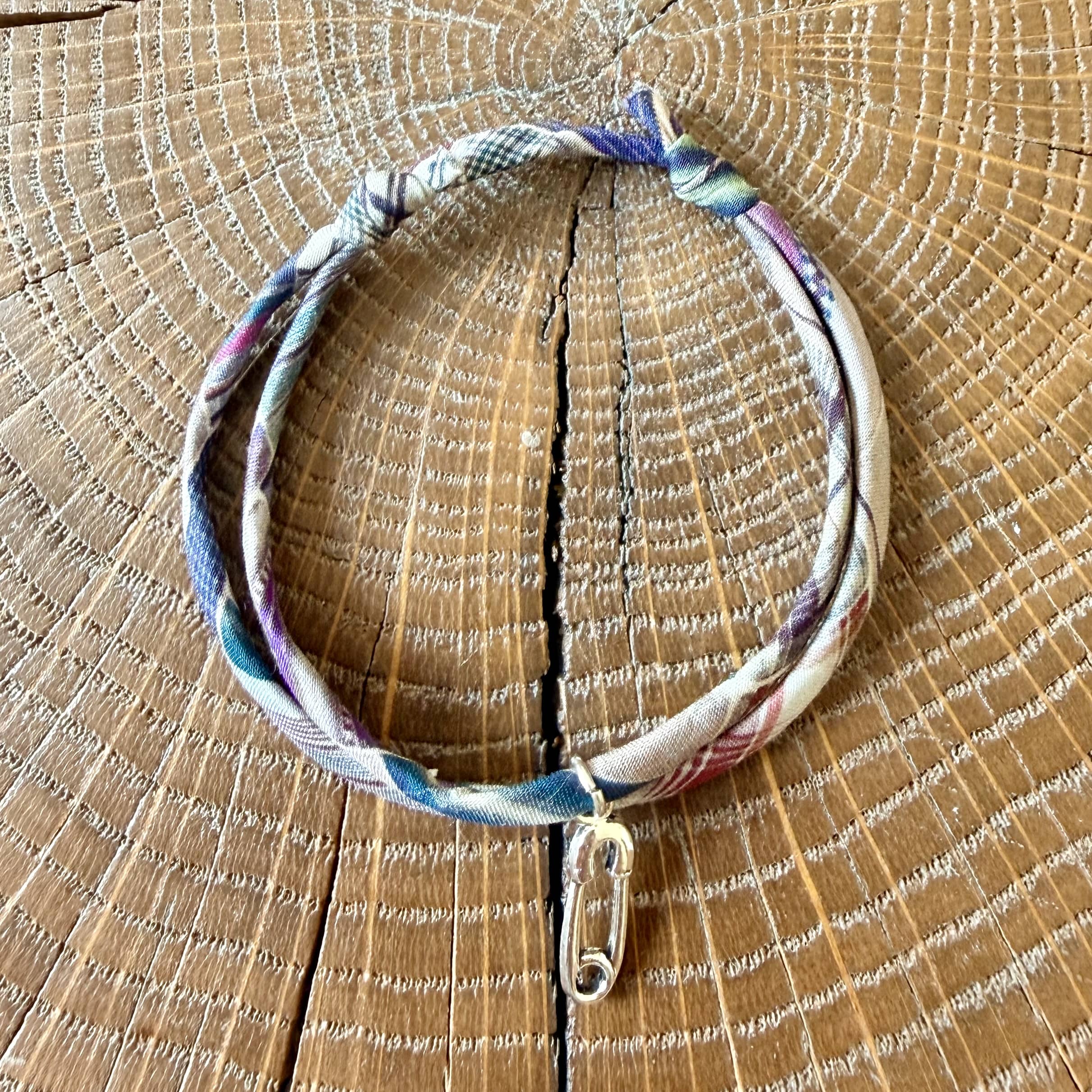 Bracelet Evesome x Le Petit Lien de Paris en Liberty de coton et acier inoxydable argenté