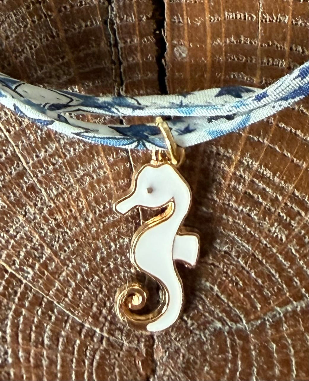 Bracelet Evesome x Le Petit Lien de Paris en Liberty de coton et acier inoxydable doré
