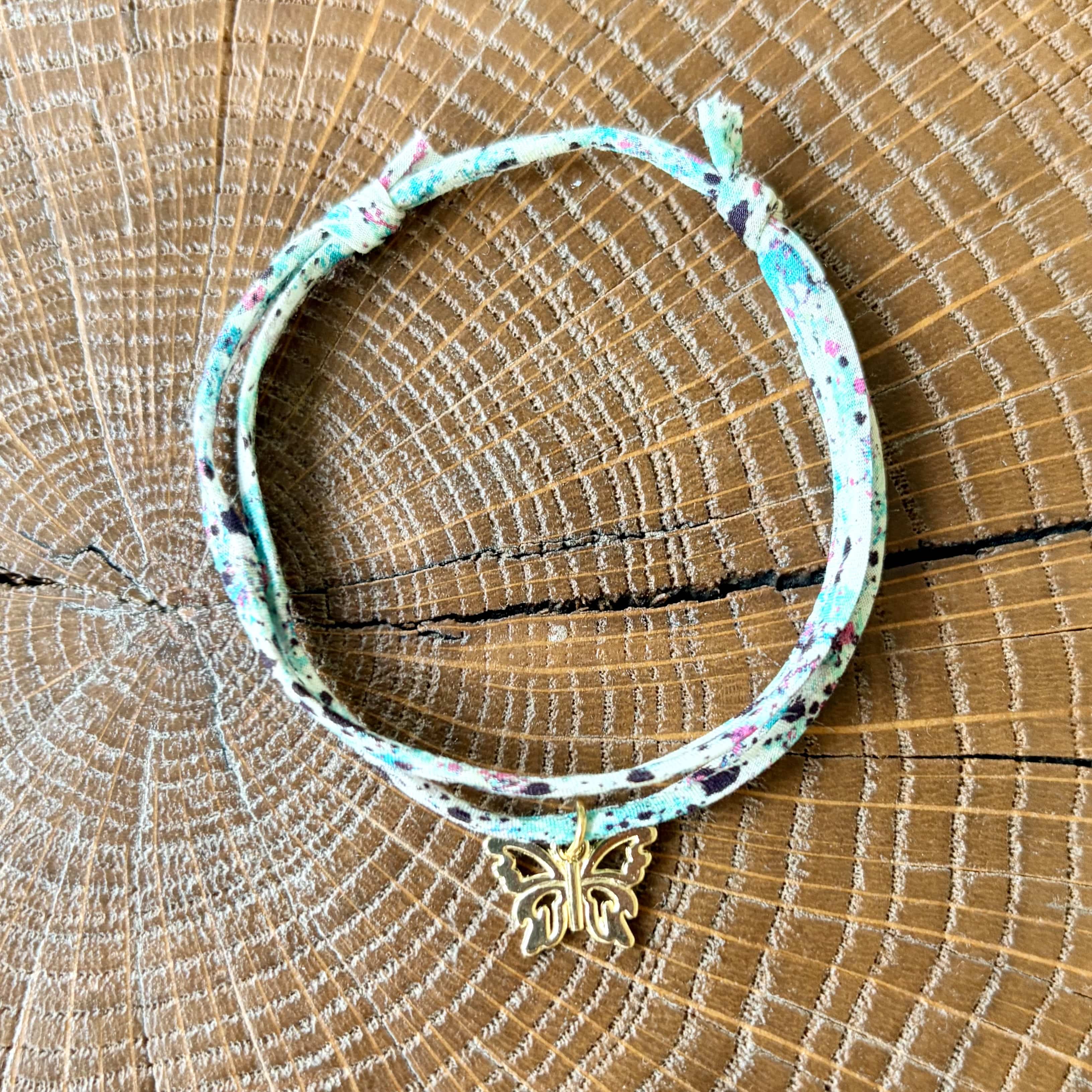 Bracelet Evesome x Le Petit Lien de Paris en Liberty de coton et acier inoxydable doré